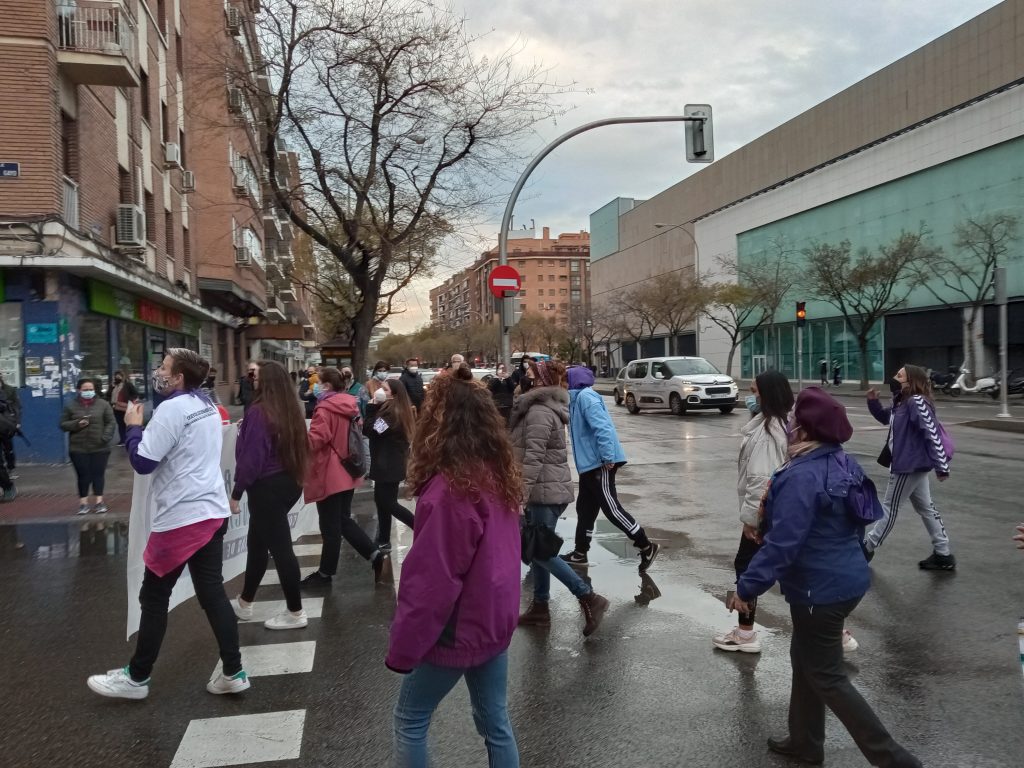 Paseo feminista en Usera./ M.F.S.